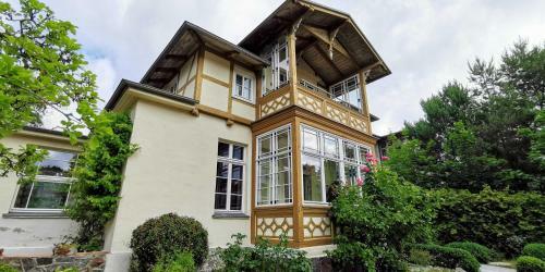 Apartamento Ferienwohnung In Heringsdorfer Villa Salon