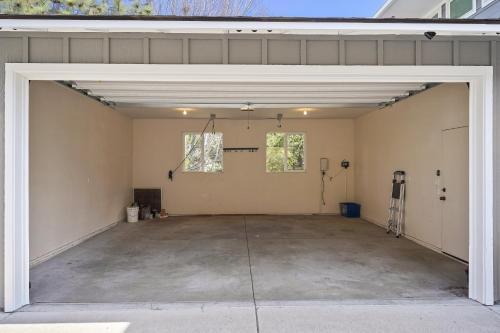 Greyhawk 30 Days Minimum Home