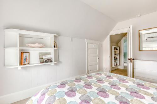 June Street Cottage
