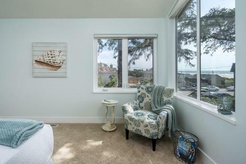First St Sf 33 Villa Manzanita