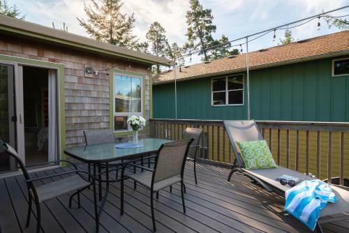 Poplar St Sf 32 Treehouse Hideaway