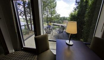 Hotel Pine Ridge Inn