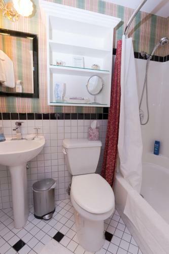 Hostal Calgary Westways Guest House