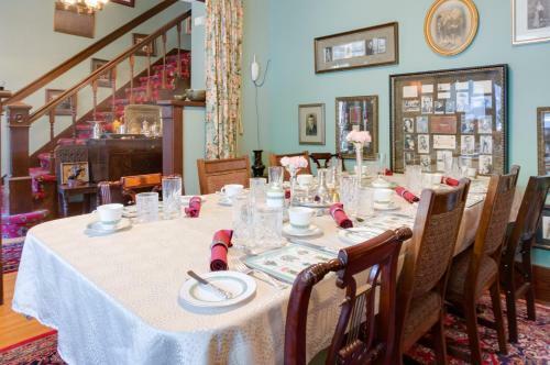 Hostal Calgary Westways Guest House