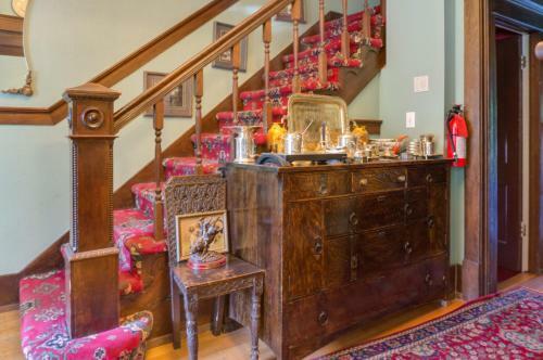 Hostal Calgary Westways Guest House