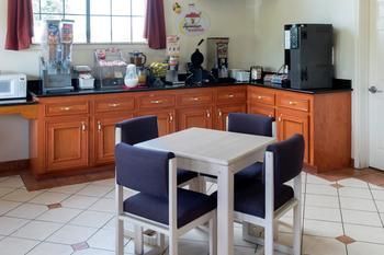 Motel Super 8 Stafford