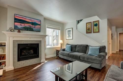 21 Eaglewood
