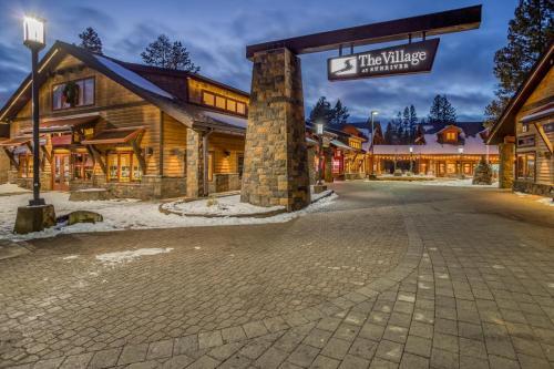 Powder Village B2