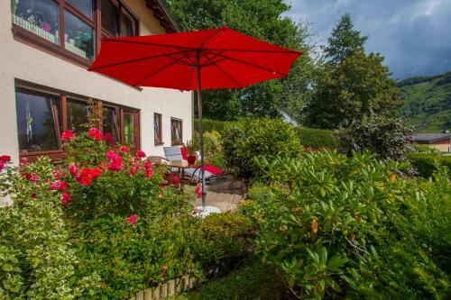 Apartamento Ferienwohnung Z�ll-wedra