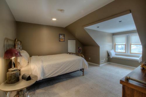 Addie House