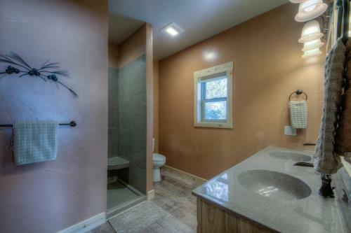 Klassy Lodge