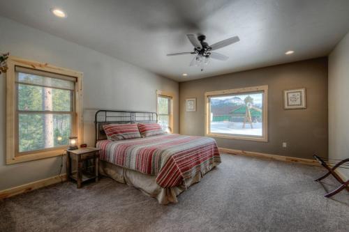 Klassy Lodge