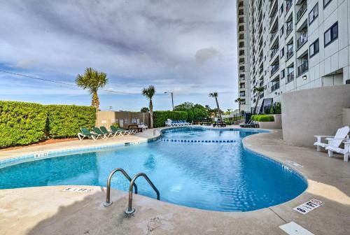 Apartamento South Myrtle Condo With Balcony - Walk To The Beach!