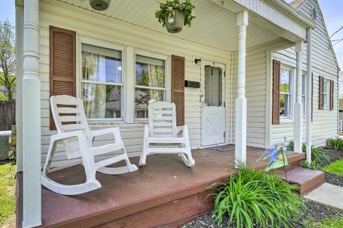 Sunny Bristol Home With Yard - Walk To Downtown