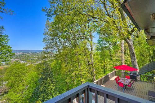 Charming Chattanooga Home With Downtown Views!