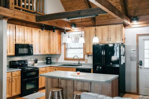 Ma Cook Lodge - Sharps Chapel
