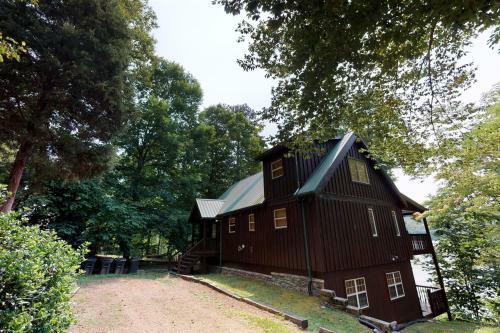 Ma Cook Lodge - Sharps Chapel