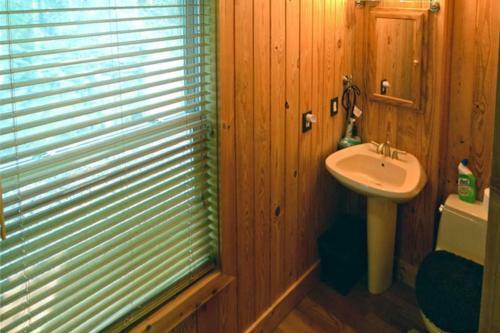 Hurricane Hideaway