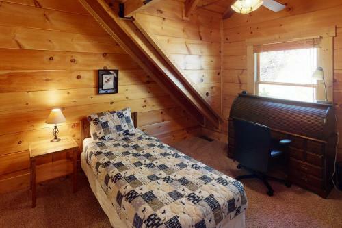 Crocketts Cabin