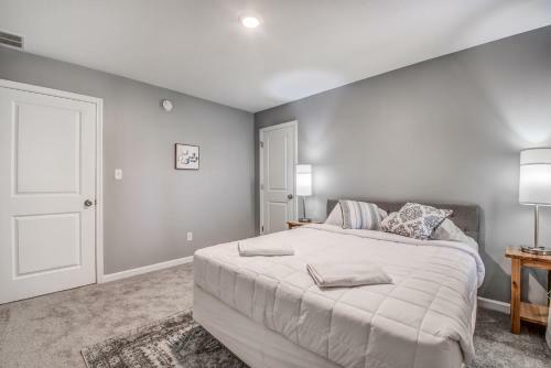 The Crievewood Cove- North Memphis-
