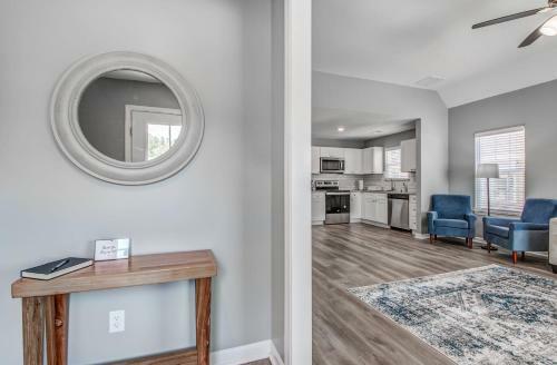 The Crievewood Cove- North Memphis-