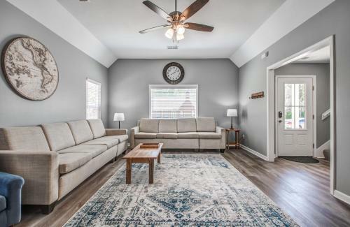 The Crievewood Cove- North Memphis-