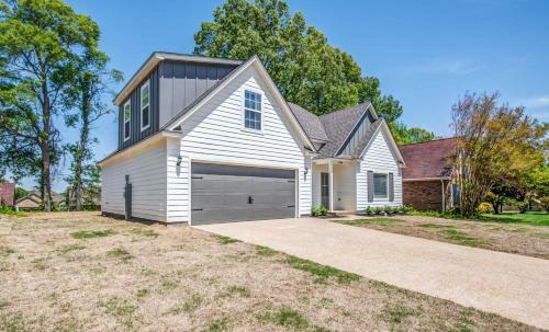 The Crievewood Cove- North Memphis-