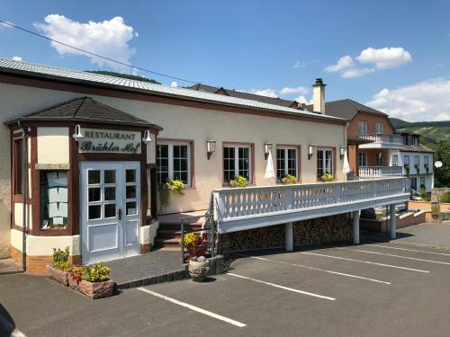 Hotel & Restaurant Br�hler Hof