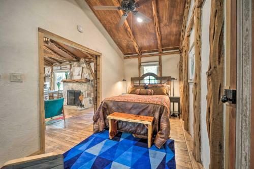 Unique Stay Historic Home Along Blanco River