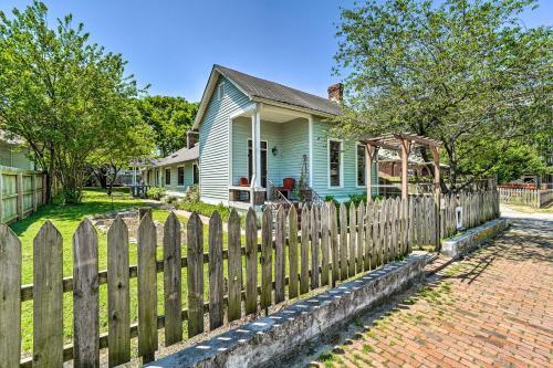 Cute Nashville Getaway Walk To Cafes And Pubs!