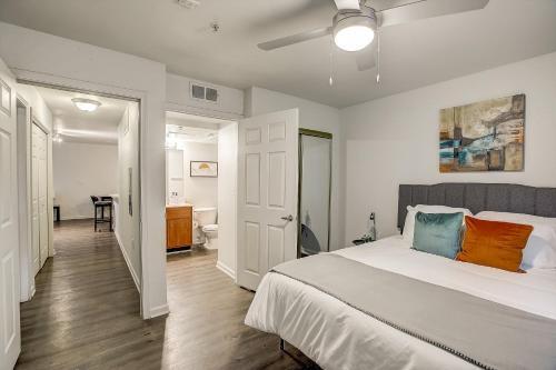 Frontdesk Rio West Apartments Austin