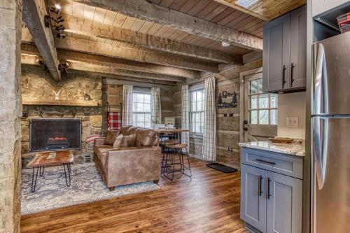 Bear Creek Cabin Cabin