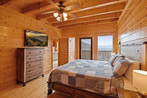 Blue Ridge Refuge Cabin
