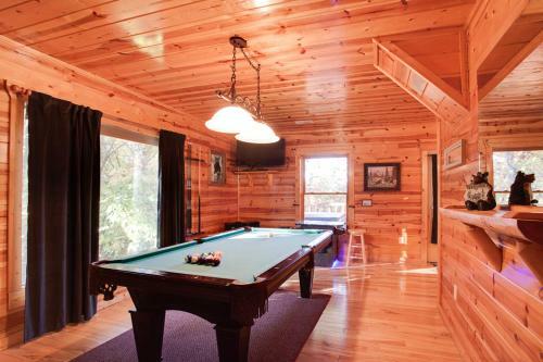 Sleepy Willow Cabin
