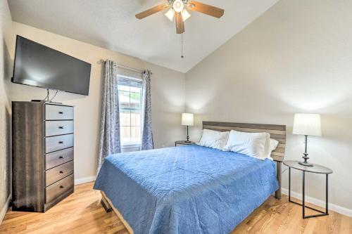 Cozy Canyon Lake Abode Less Than 1 Mi To Boat Ramp!