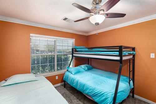 10408 Country View