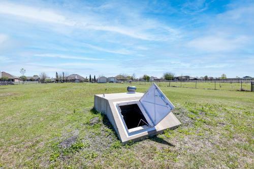 10408 Country View
