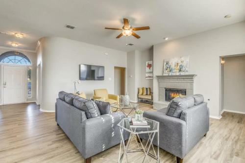 Spacious & Cozy Frisco Bling Home