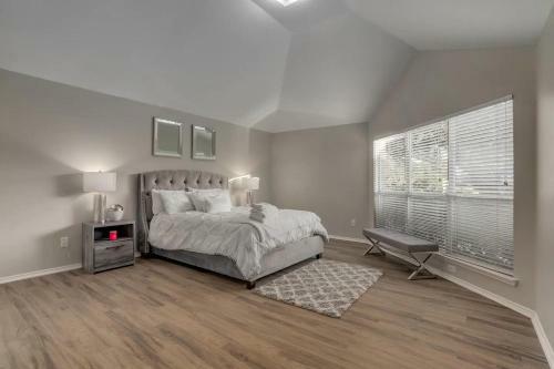 Spacious & Cozy Frisco Bling Home