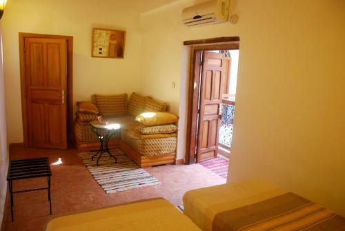 Riad Riyad Al Atik