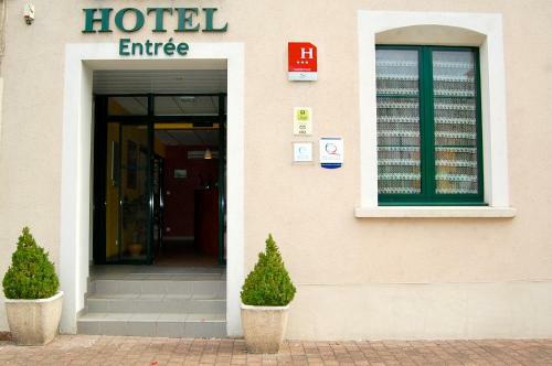 Hotel Logis Saint Louis