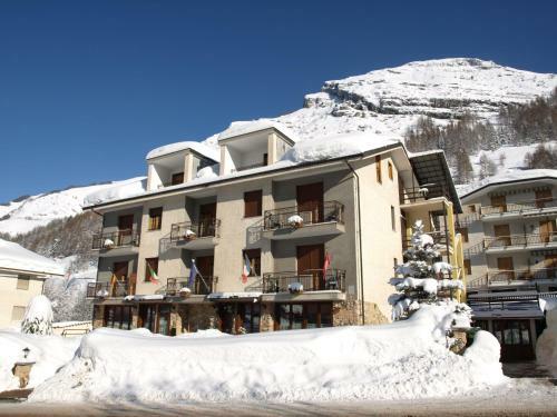 Hotel Trois Etoiles