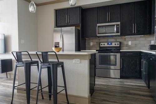 Wanderjaunt - Dolce Midtown Apartments