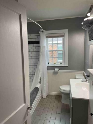Apartamento 1200 Sf Urban Retreat Fast Wifi