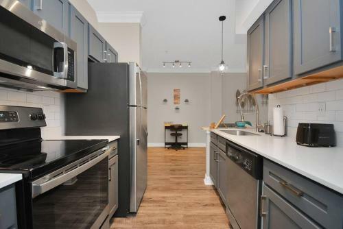 Apartamento Resort Style Suite With Pool & Free Gated Parking
