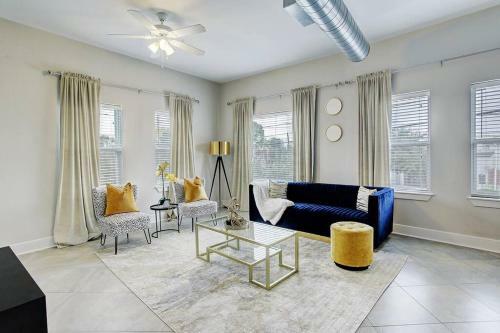 Apartamento Centrally Located 2br Condo Suite W/ Downtown View