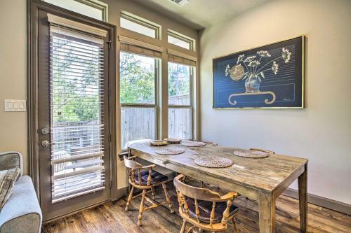 Family-friendly Spring Townhouse With Backyard!