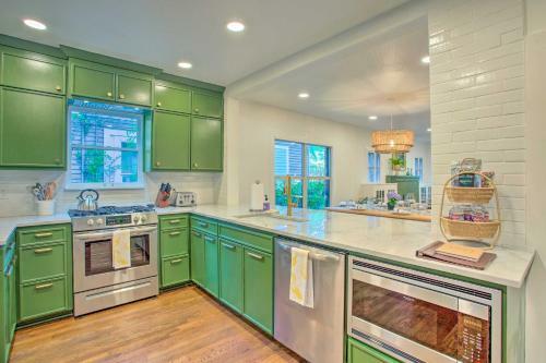 Newly Updated And Charming Azalea District Home