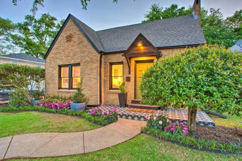 Newly Updated And Charming Azalea District Home
