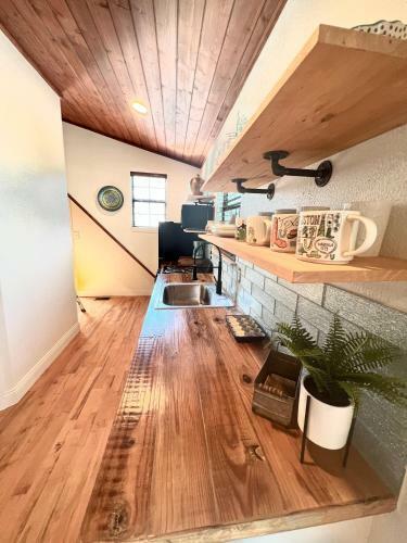 Apartamento Getaway Oasis W/huge Deck + Pool/spa - Lake Conroe